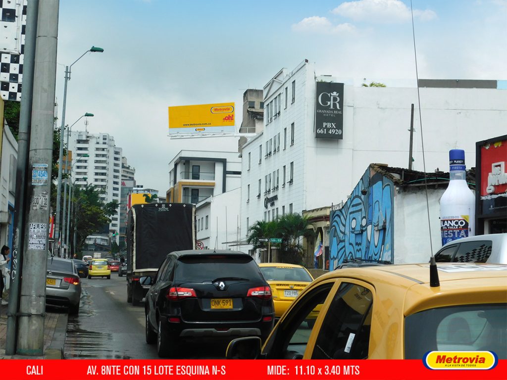 AV 8NTE CON 15 NS LOTE ESQUINA CALI