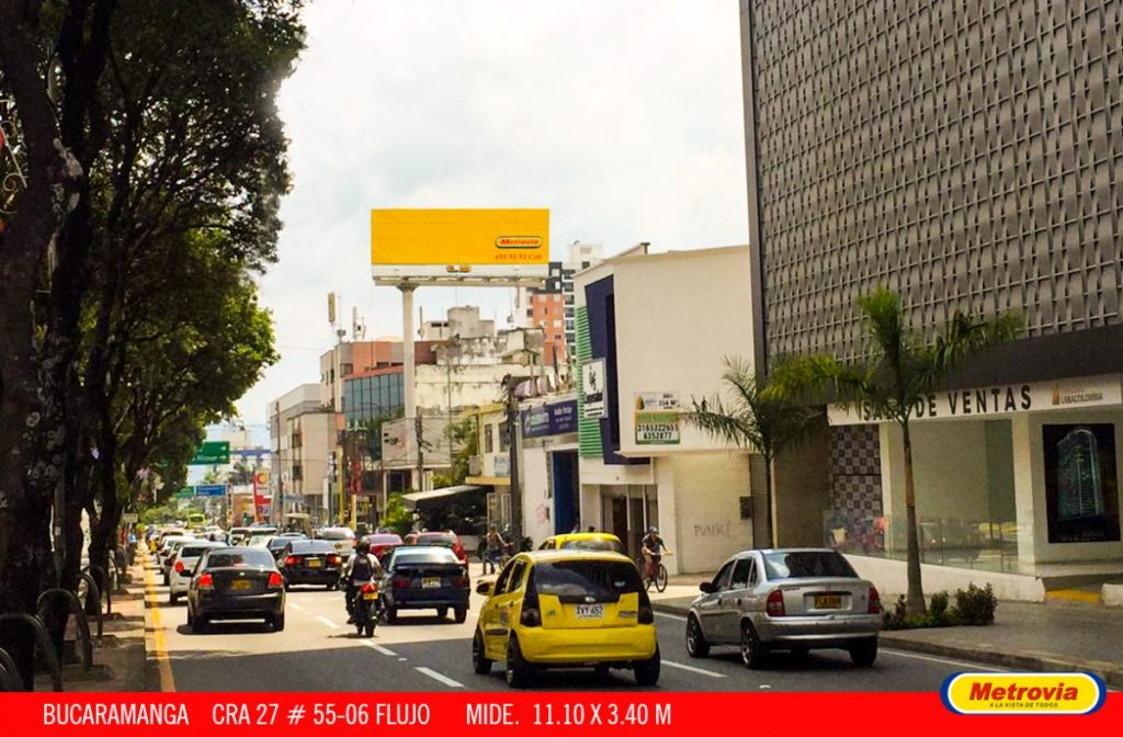 Cra 27 # 55-06 aflujo Bucaramanga Metrovia